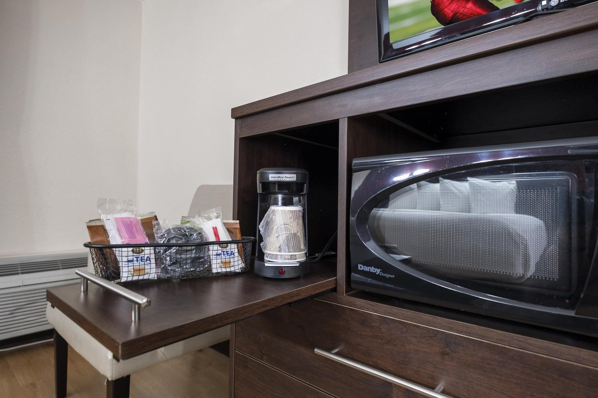 Red Roof Inn Plus+ & Suites Knoxville West - Cedar Bluff Esterno foto