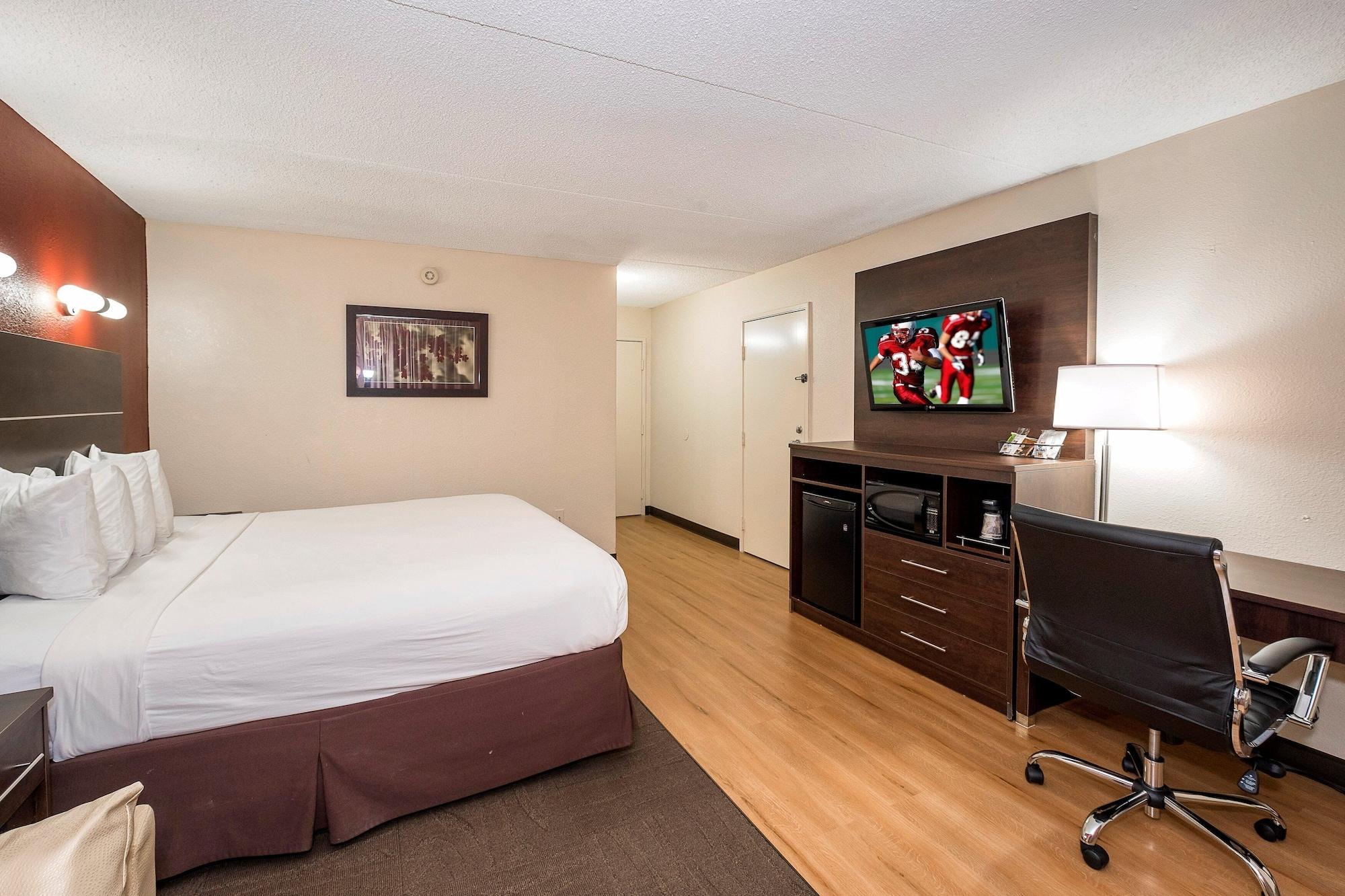 Red Roof Inn Plus+ & Suites Knoxville West - Cedar Bluff Esterno foto