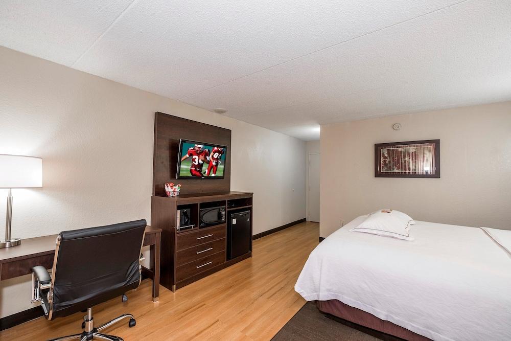 Red Roof Inn Plus+ & Suites Knoxville West - Cedar Bluff Esterno foto