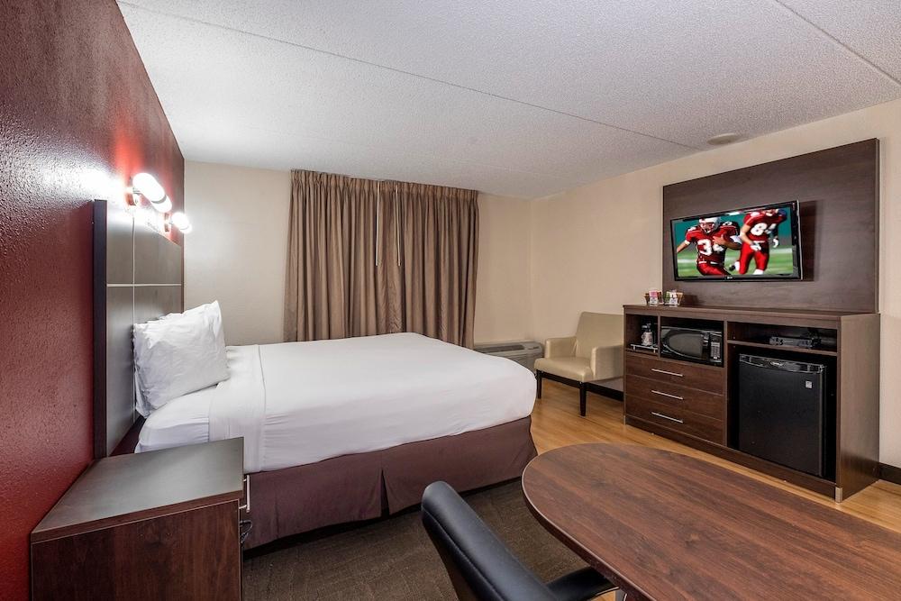 Red Roof Inn Plus+ & Suites Knoxville West - Cedar Bluff Esterno foto